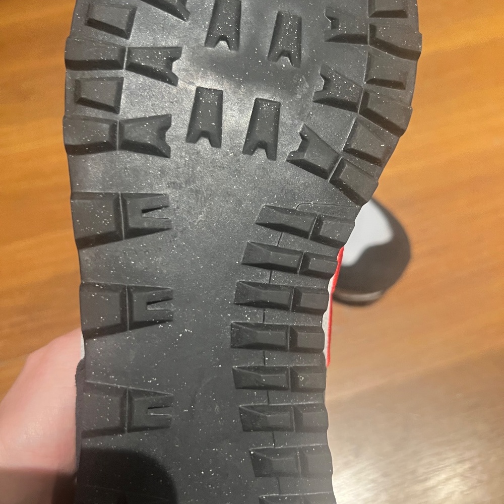 Shoes - Picture 3 of 5